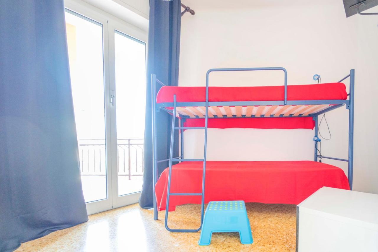ססטרי לבאנטה 193 - Casa Via Della Chiusa - Centralissimo E Vicino Alla Baia Del Silenzio, Spiaggia E Mare 150M - Parcheggio Gratis Incluso E Aria Condizionata מראה חיצוני תמונה